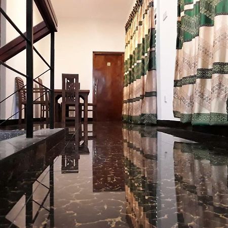 La Sachara Bed & Breakfast Kandy Exterior photo