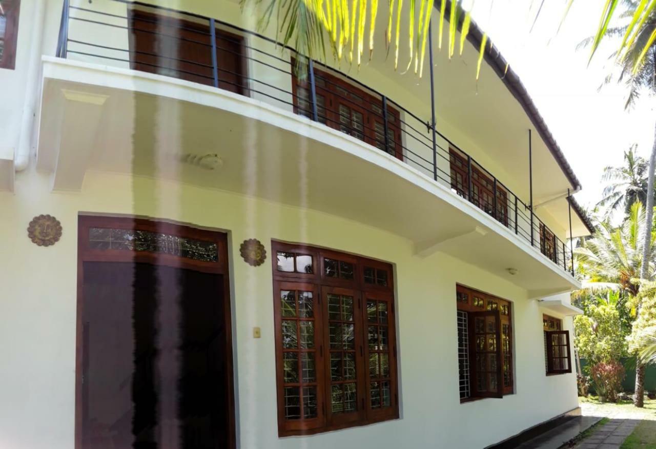 La Sachara Bed & Breakfast Kandy Exterior photo