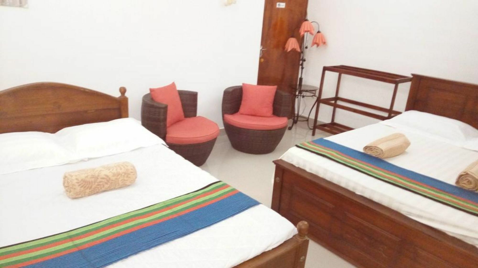 La Sachara Bed & Breakfast Kandy Exterior photo